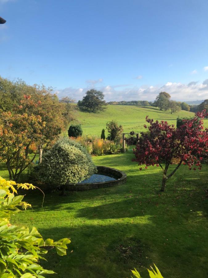 The Hollow Bed And Breakfast Great Longstone Exteriör bild